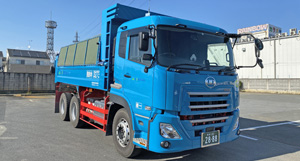 新型Quonダンプ